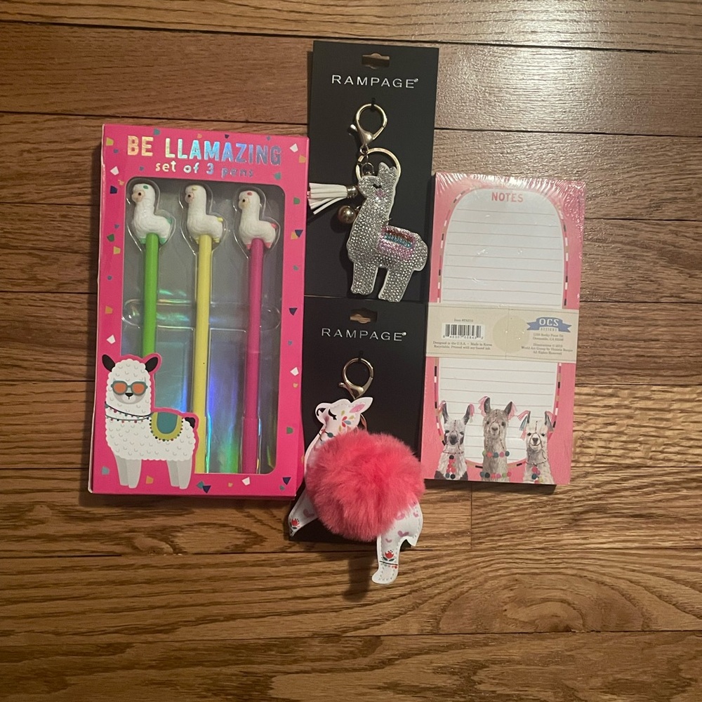 Cute Llama Accessories!